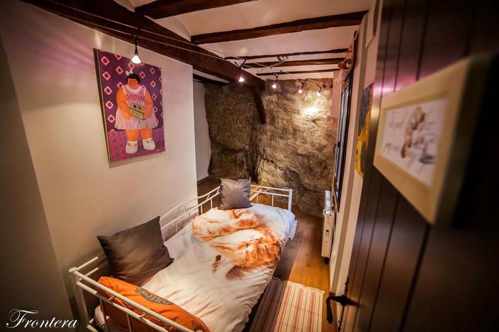 Апартаменты La Casa Del Tio Gato Альбаррасин Экстерьер фото